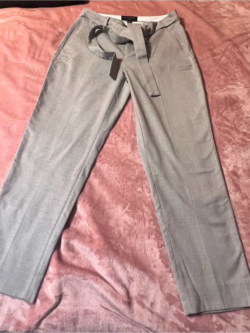 Banana Republic Light Gray Tie-Waist Women's Dress Pants